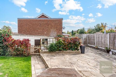 3 bedroom semi-detached house for sale, Marsh Way, Larkfield, ME20