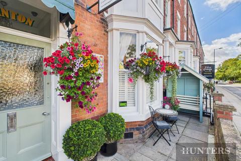 undefined, West Avenue, Filey