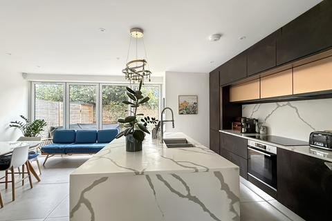 3 bedroom semi-detached house for sale, Cambridge CB1