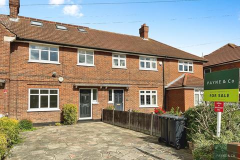 4 bedroom terraced house for sale, Neville Road, Ilford, IG6