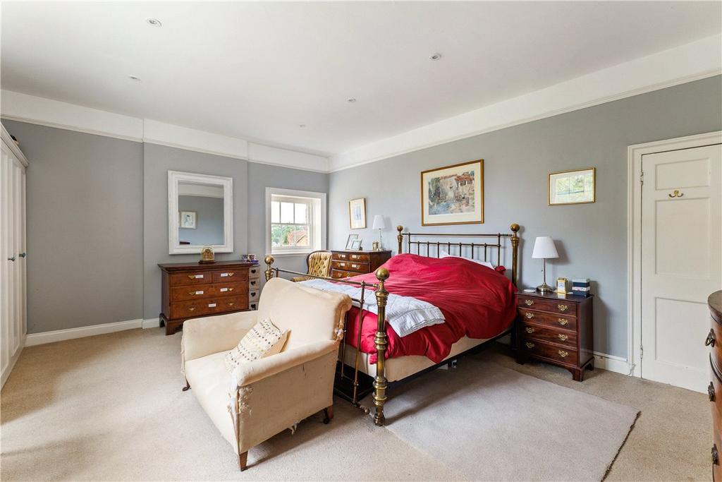 Main Bedroom