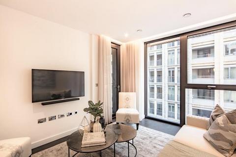 2 bedroom flat to rent, Charles Clowes Walk, London SW11