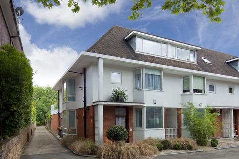 4 bedroom terraced house to rent, Elsworthy Road, Primrose Hill, London, NW3