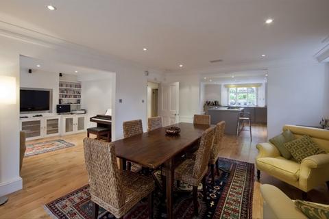 undefined, Clifton Hill, St John’s Wood, London, NW8