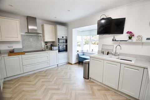 undefined, Falmouth TR11