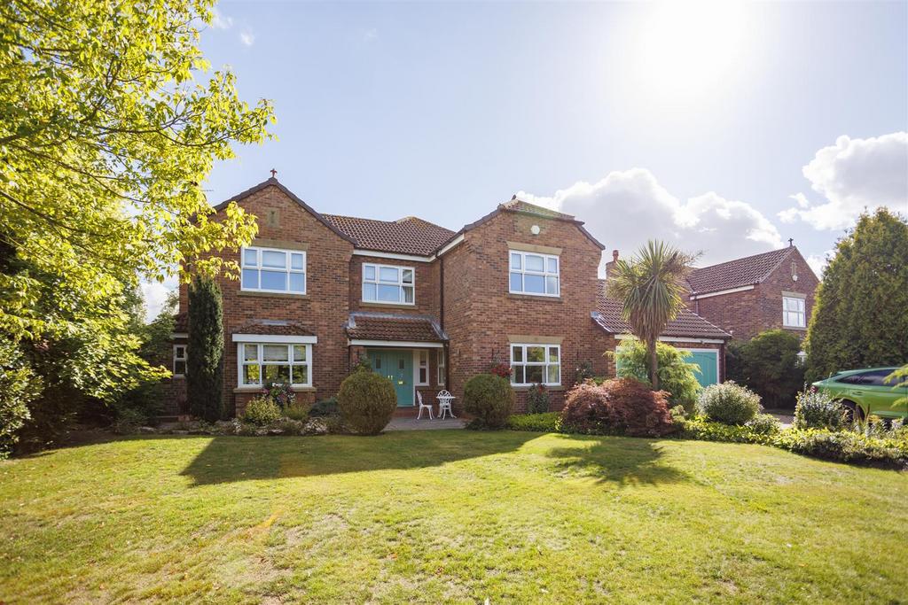 Lakeside Externals 15.jpg