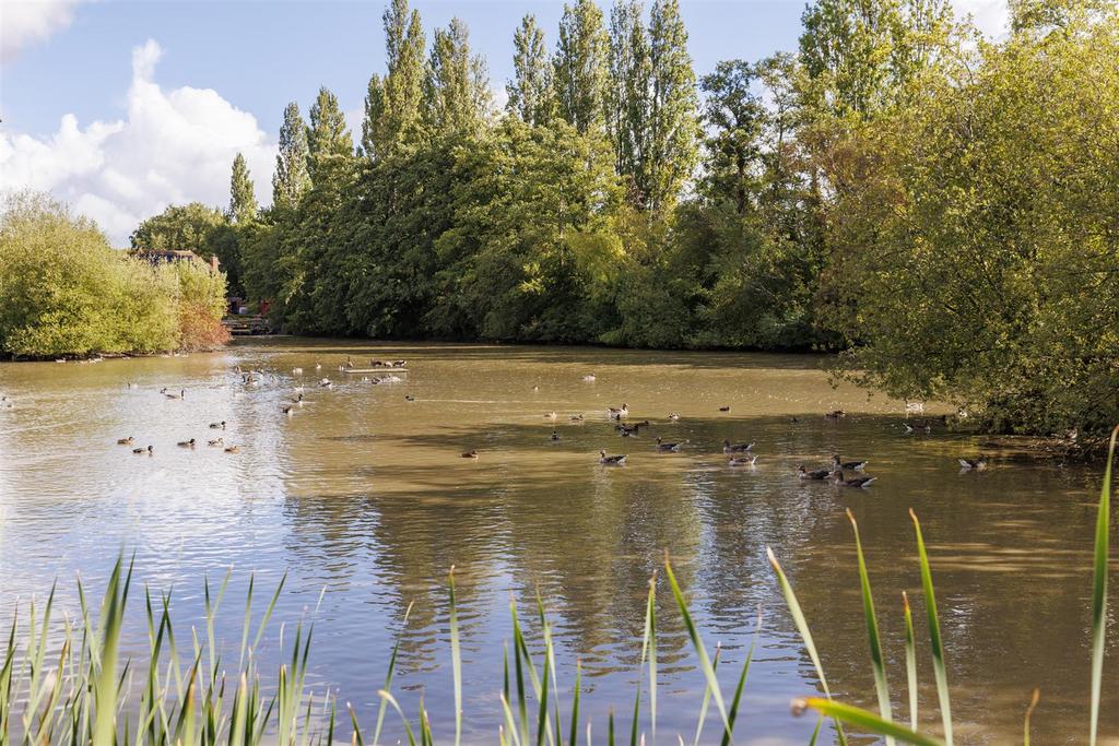 Lakeside Externals 10.jpg