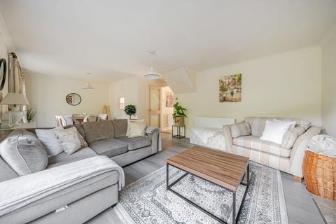 undefined, Summerlands, Cranleigh, GU6