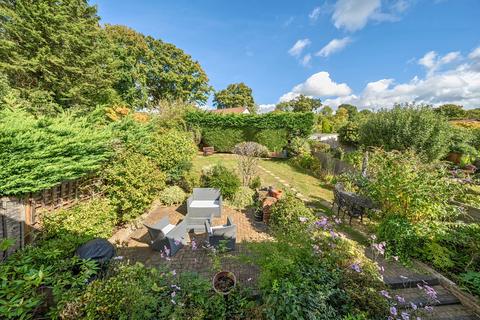 undefined, Summerlands, Cranleigh, GU6