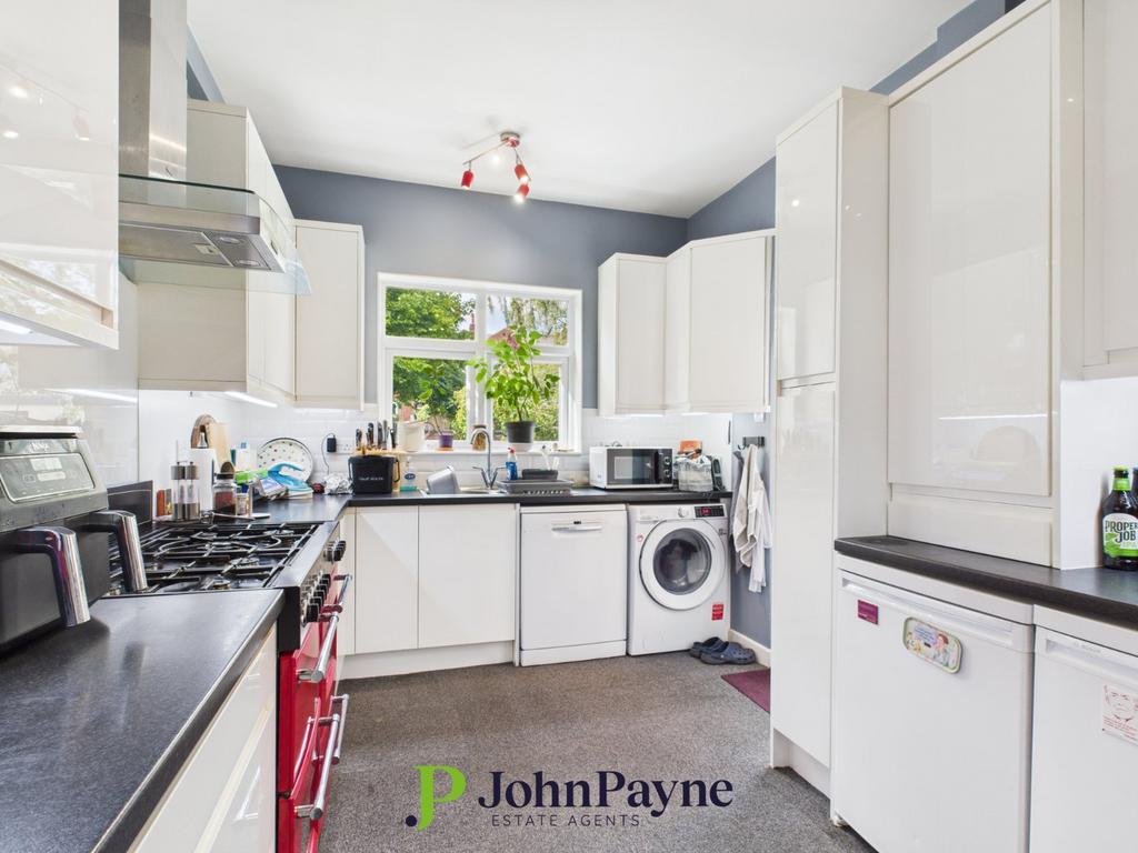 Fitted Kitchen