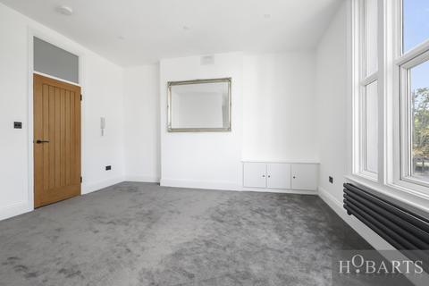 2 bedroom flat for sale, 151-153 Marlborough Road, London N19