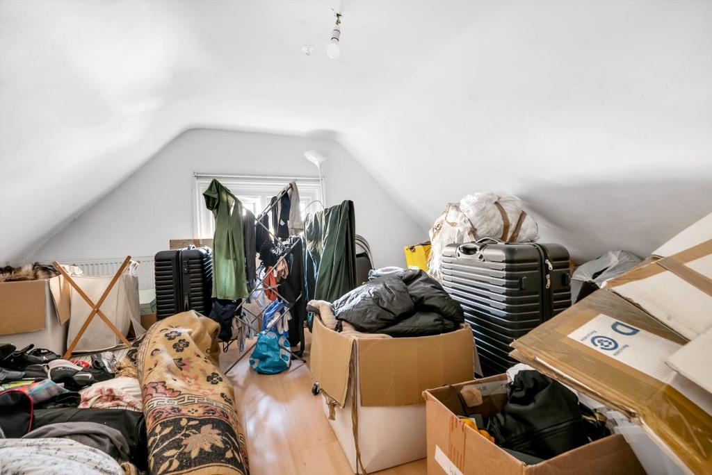 Flat - Loft Room