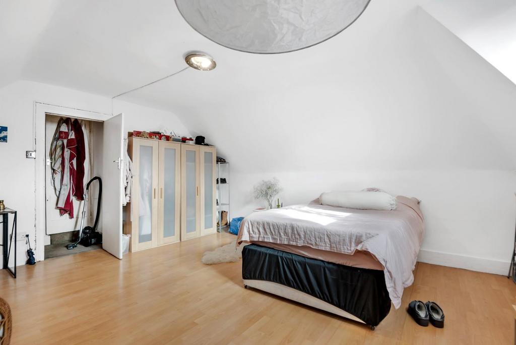 Flat - Bedroom