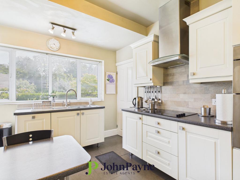 Fitted Kitchen
