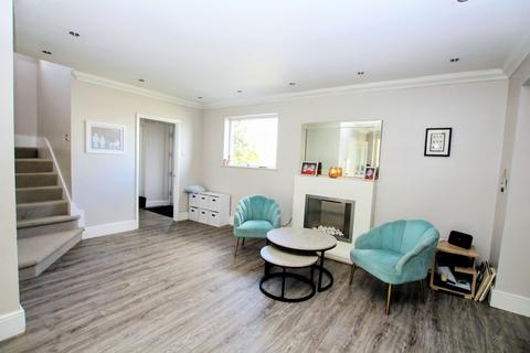 4 bedroom detached house for sale, Fleetwood Avenue, Holland-on-Sea