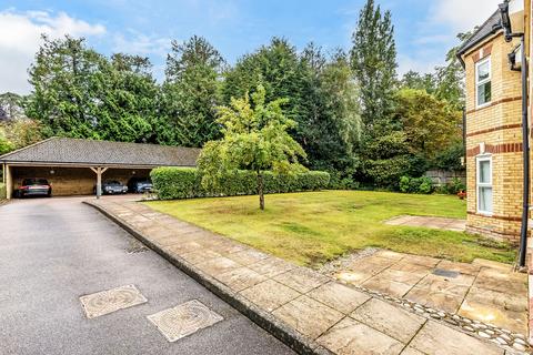 1 bedroom flat for sale, Roma Court, Bradbourne Vale Road, Sevenoaks, Kent