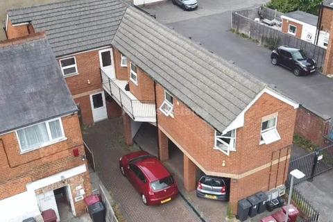 undefined, Cumberland Road, Reading