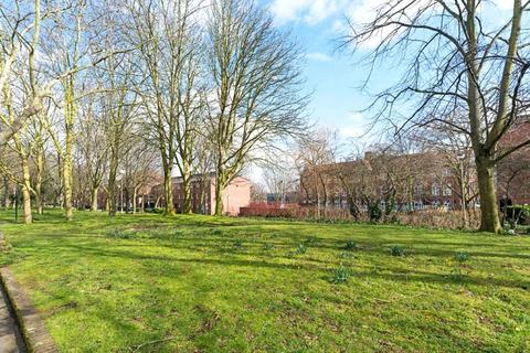2 bedroom apartment for sale, St Johns Way, Archway, London, N19