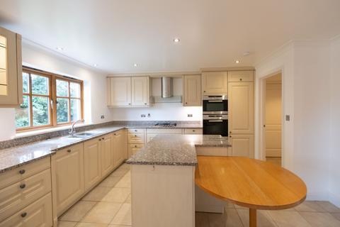 4 bedroom property to rent, La Route De Noirmont, Jersey JE3