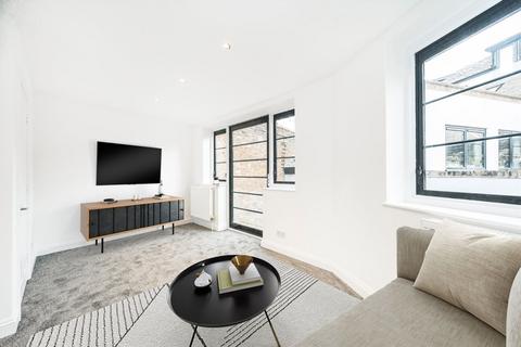 undefined, Roehampton Lane, London SW15