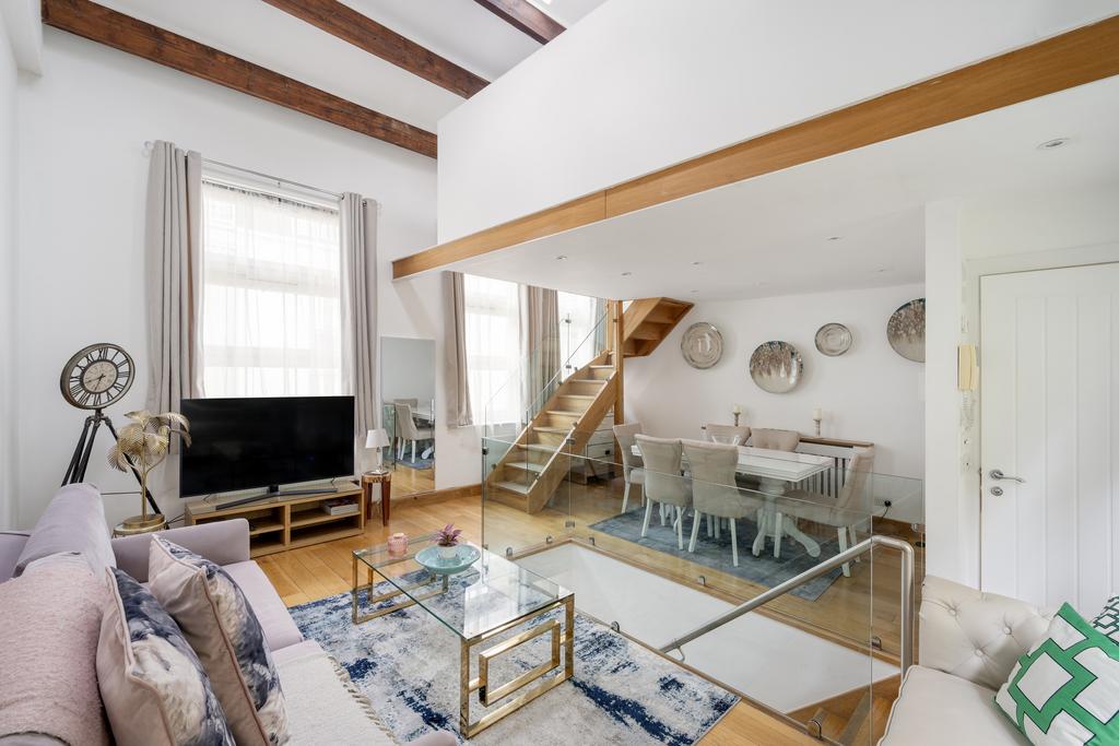 The Private Realtor-17 Ovington Mews-18 Lo