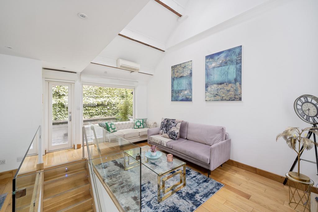 The Private Realtor-17 Ovington Mews-14 Lo