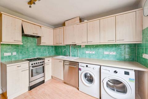 2 bedroom flat for sale, Thirsk Road, Battersea, London, SW11