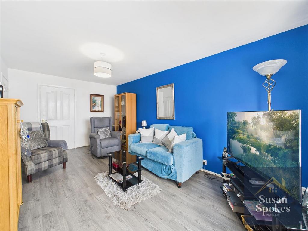 CAM01858 G0-PR0174-STILL007.jpg