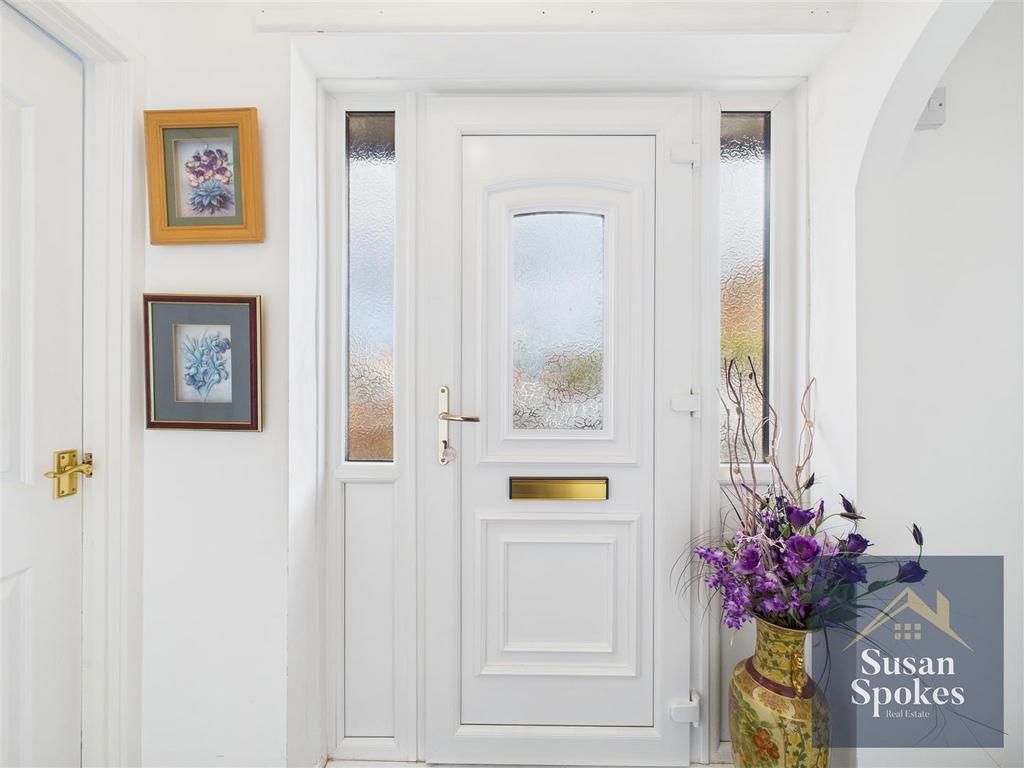 CAM01858 G0-PR0174-STILL002.jpg