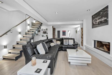 4 bedroom detached house for sale, The Heath, Woolpit