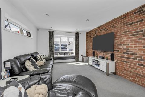 4 bedroom detached house for sale, The Heath, Woolpit