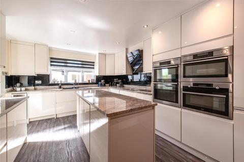 undefined, Hillside Avenue, Gravesend, Kent, DA12