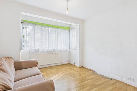 2 bedroom maisonette for sale, Elmtree Court, Ruislip HA4