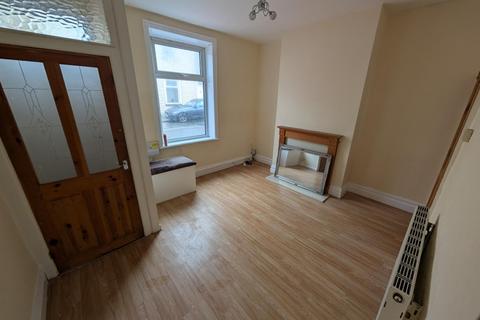 2 bedroom terraced house to rent, St Cuthbert St, Burnley