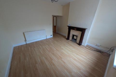 2 bedroom terraced house to rent, St Cuthbert St, Burnley