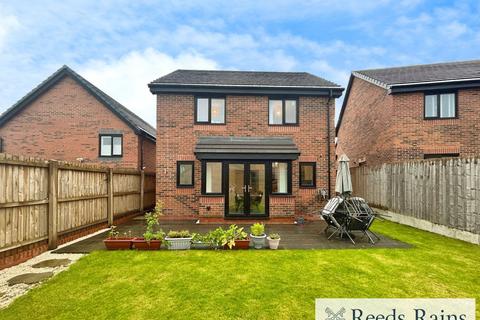 3 bedroom detached house for sale, Jasper Avenue, Manchester M28