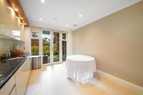 3 bedroom apartment for sale, Broomfield Court, East Finchley N2