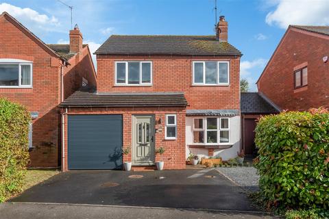 4 bedroom detached house for sale, Hopkins Way, Wellesbourne
