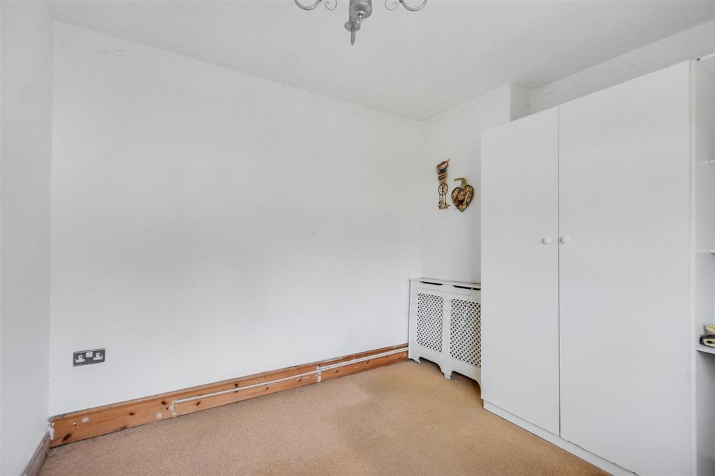 Bedroom 2 1.jpeg