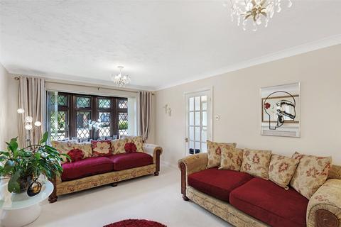 4 bedroom detached house for sale, Padgate, Norwich NR13