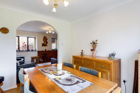 3 bedroom detached bungalow for sale, Whaddon Close, Northampton, NN4
