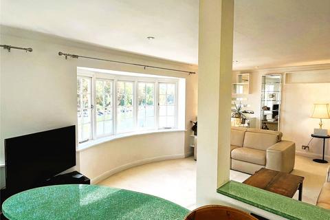undefined, Baltic Court, Thameside, Henley-on-Thames, Oxfordshire, RG9