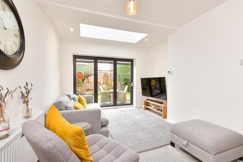 3 bedroom detached bungalow for sale, Vernon Avenue, Brighton BN2