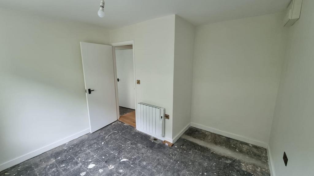 9 HC Bedroom 2 1.jpeg