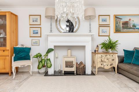 3 bedroom end of terrace house for sale, Woodlands Avenue, Rustington, BN16