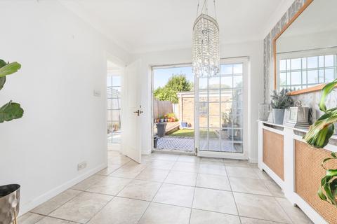 3 bedroom end of terrace house for sale, Woodlands Avenue, Rustington, BN16