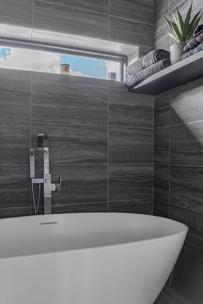 Bathtub