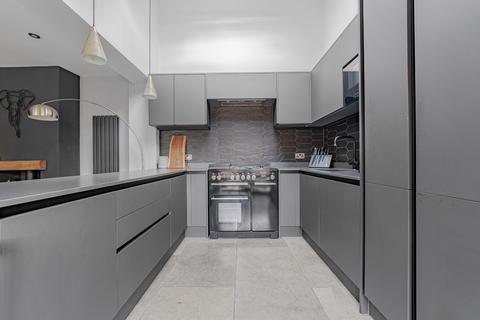 undefined, Clay Lane, Guildford GU4