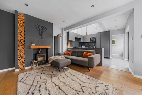 undefined, Clay Lane, Guildford GU4
