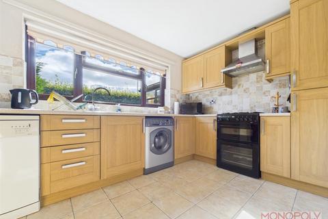 4 bedroom detached house for sale, Avondale Grove, Wrexham